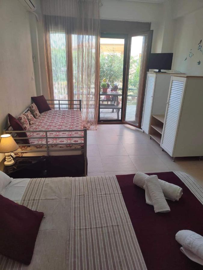 Maisonette In Paradisos