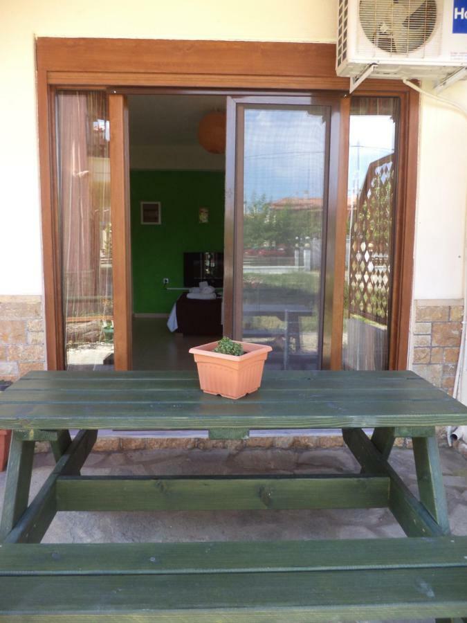 Maisonette In Paradisos